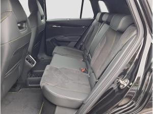 Skoda Elroq RS 4x4 Matrix AHK WPumpe 360°