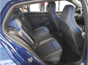 Volkswagen Golf 8 / R - BLACK EDITION / AKRAPOVIC WINTERRÄDER