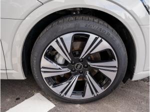 Audi Q8 50 e-tron S line quattr NAVI MATRIX UVP 99540 0,25% Versteuerung