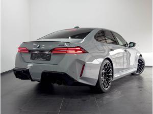 BMW M5 xDrive Limousine Comfort Paket Driving- & Parking Prof. 0,5% Versteuerung-AKTION BIS 31.12.2025