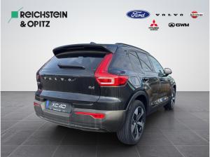 Volvo XC40 B4 Plus Dark