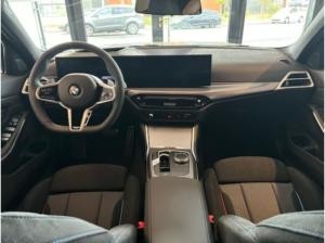 BMW 320 i Touring M-Sportpaket *AHK* Sofort Verfügbar*