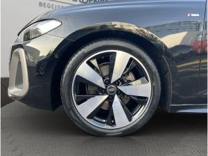 Audi A5 Avant 2.0TFSI qu. S line / SOFORT VERFÜGBAR !
