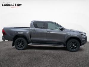 Toyota Hilux 4x4 Double Cab Invincible