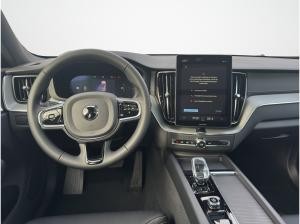Volvo XC60 Ultra Black Edition T8 AWD 8-Gang Automatikgetriebe