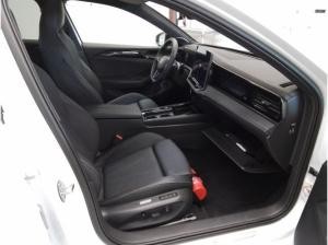 Volkswagen Passat Variant R-LINE 1.5 TSI eHybrid LEDER AHK PANO