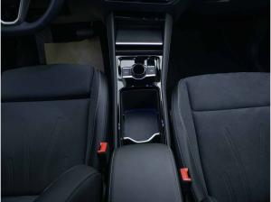 Volkswagen Tayron 2.0 TDI DSG*ELEGANCE*ASG*7-SITZ*GJR*AHK*APP*