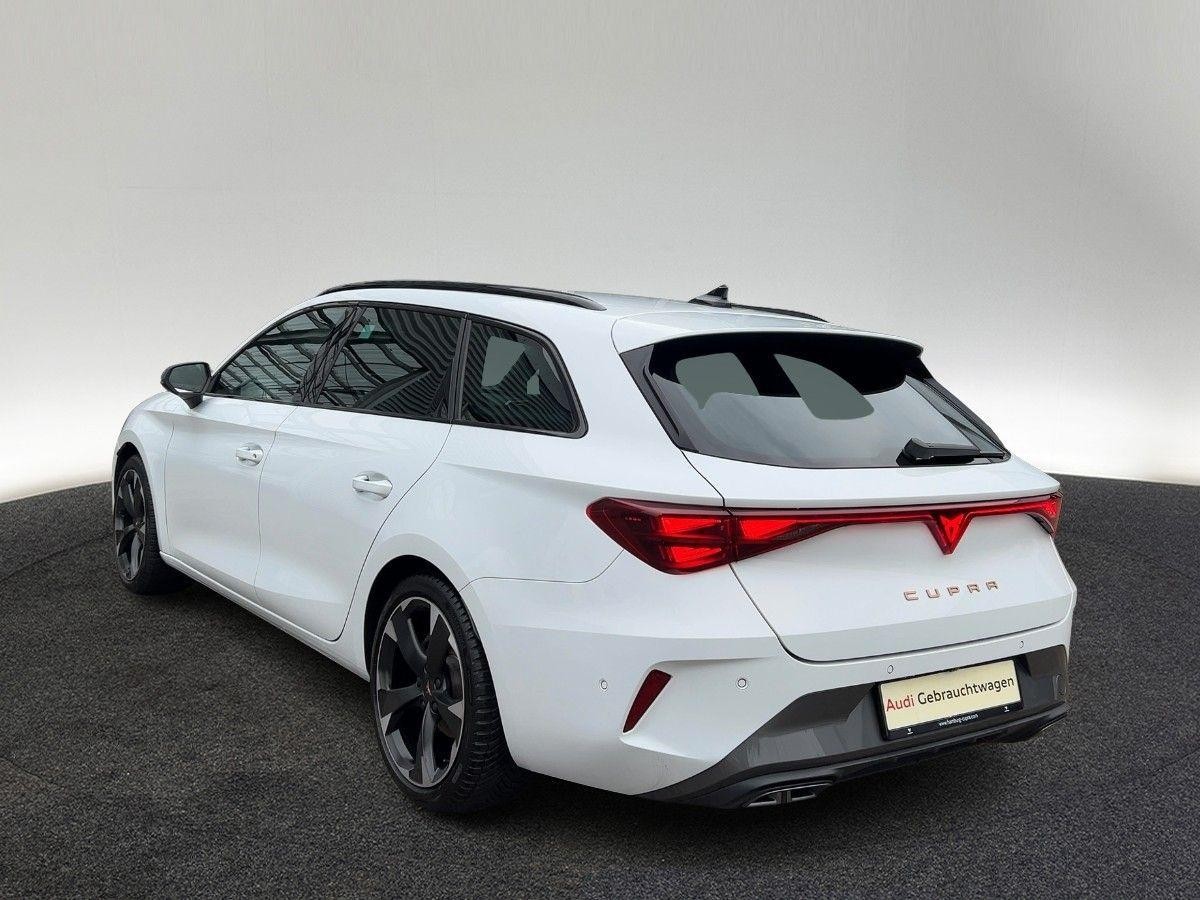 Cupra Leon Sportstourer 1.5 eTSI DSG Navi Kamera