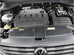 Volkswagen T-Roc Sport 2.0TDI 4M DSG / Navi, Pano, LED, AHK