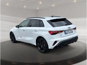 Audi A3 Sportback S line 45TFSI e matrix,Kam.,Massage