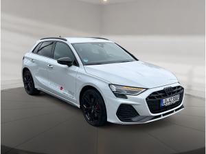 Audi A3 Sportback S line 45TFSI e matrix,Kam.,Massage