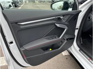 Audi A3 Sportback S line 45TFSI e matrix,Kam.,Massage