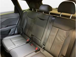 Audi Q3 e-hybrid S tronic LED LM 19" Navi PDC+RFK