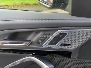 BMW X1 xDrive23i M Sport + GARANTIE-bis-02.30