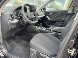 Audi Q2 advanced 35 TFSI S tronic matrix, AHK, Navi
