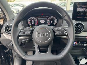 Audi Q2 advanced 35 TFSI S tronic matrix, AHK, Navi