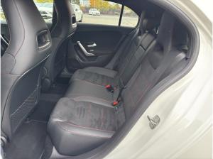 Mercedes-Benz A 200 AMG+Night+AHK+Multibeam+KeyGo+CarPlay+RüKa