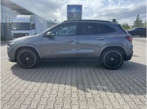 Mercedes-Benz GLA 250 4M AMG+Advanced+Night+20"+AHK+KeyGo+RüK