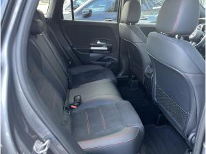 Mercedes-Benz GLA 250 4M AMG+Advanced+Night+20"+AHK+KeyGo+RüK