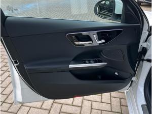 Mercedes-Benz C 200 T Avantgarde Digital-Light AHK Ambiente