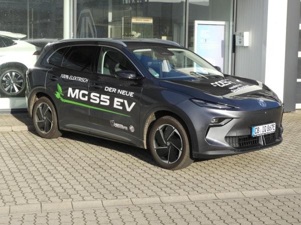 MG S5 EV MG S5 EV Luxury Long Range Tageszulassung