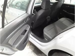 Volkswagen Golf VIII Variant 1.5 TSI Life Navi LEDPlus DAB+ FrontAssist