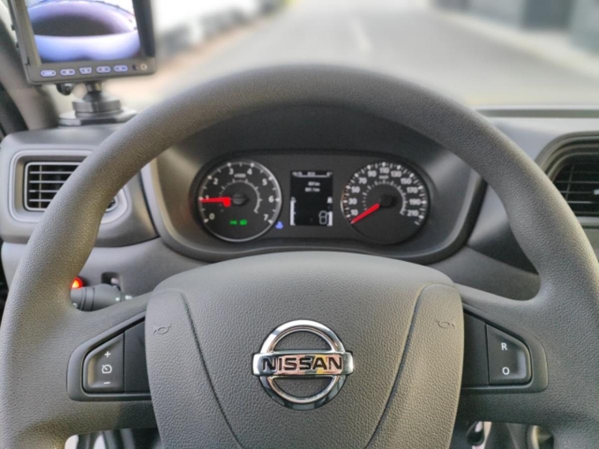 Nissan Interstar