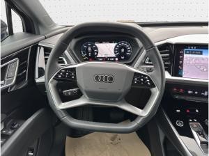 Audi Q4 e-tron Sportback 45*AHK*NAVI*LED*20ZOLL*PDC