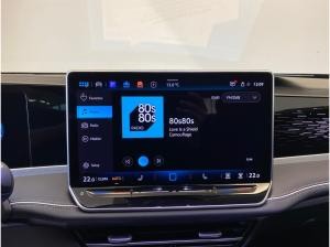 Volkswagen Passat 2.0 TDI Elegance *AHK*Matrix*ACC*360°