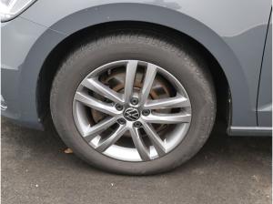 Volkswagen Touran Active 2.0 TDI / 7-Sitze, Pano, AHK, LED