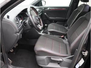 Volkswagen T-Roc Sport 1.5 TSI / Navi, R-Line Ext, LED, RFK