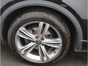 Volkswagen T-Roc Sport 1.5 TSI / Navi, R-Line Ext, LED, RFK