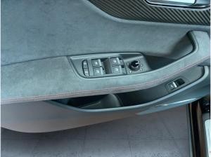 Audi RS Q8 SUV performance tiptr. Vmax305 Laser PANO