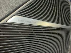 Audi Q8 55 TFSI quattro HD Matrix AHK B&O Luft Kamera