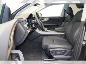 Audi Q8 50 TDI quattro . Matrix B&O HuD ACC