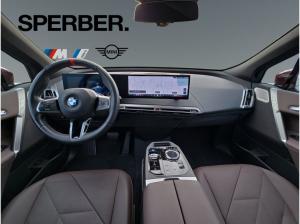 BMW ix M60 Multisitze*Sitzbelüftung*Sky Lounge*Luftfederung*uvm.