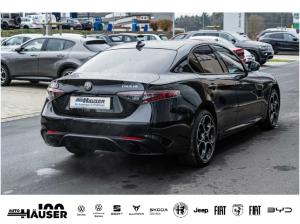 Alfa Romeo Giulia Veloce 2.0 Turbo AT8 Q4 PANORAMA PREMIUM TECHNOLOGIE