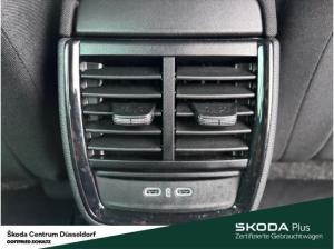 Skoda Kamiq Selection TSI DSG Infotainment-Paket Ausstattungs-Paket: Black