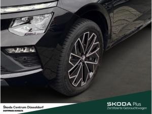 Skoda Kamiq Selection TSI DSG Infotainment-Paket Ausstattungs-Paket: Black