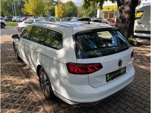 Volkswagen Passat Variant 1.4 TSI GTE ACC+AHK+Navi+SHZ