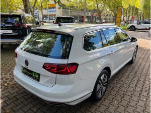 Volkswagen Passat Variant 1.4 TSI GTE ACC+AHK+Navi+SHZ