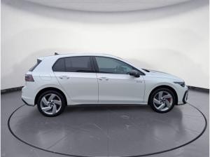 Volkswagen Golf VIII Lim. GTE AHK, Head-Up-Display, Rückfahrkamera, sofort verfügbar