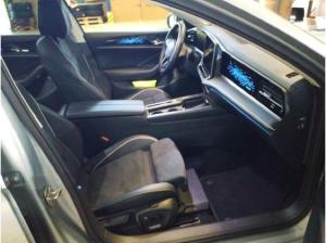 Volkswagen Passat Variant 1.5 eTSI Business DSG *Area View*