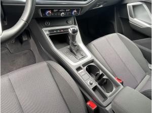 Audi Q3 35 TFSI S line LED PDC CarPlay