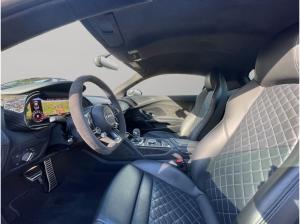 Audi R8 Coupe V10 performance RWD LED B&O Kam. Carbon