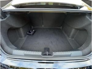 Audi A3 Limousine 35 TDI LED Navi AHK Teilleder