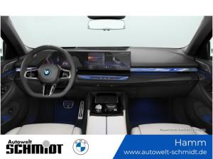 BMW i5 xDrive40 M Sportpaket Pro Panorama M Fahrwerk