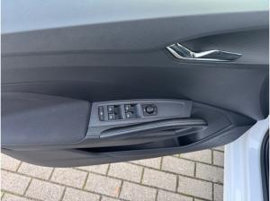 Skoda Fabia 1.0 TSI DSG Selection +SHZ+PDC+GRA+LED+KLIMA+