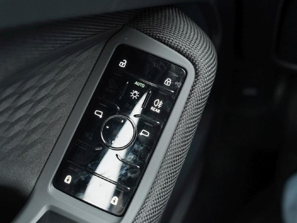 Audi A5 Avant 2.0 TFSI Kamera Sportsitze ACC Business