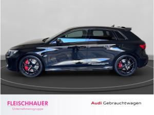 Audi RS3 Sportback 2.5 TFSI quattro S tronic *SONOS*Panorama*Carbon*Matrix*Assistenzpaket*
